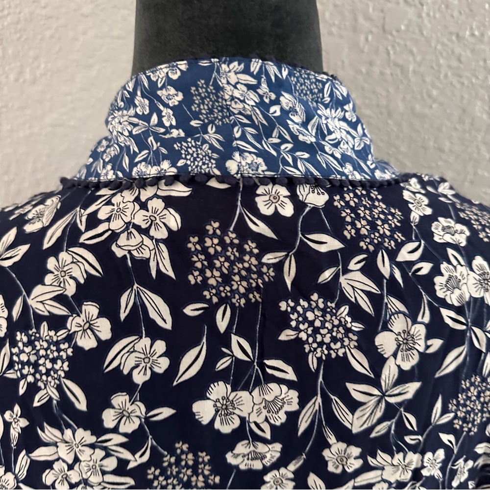 Navy Blue & White Floral Kimono Cardigan with Lace Trim – Size Large - Picture 4 of 8